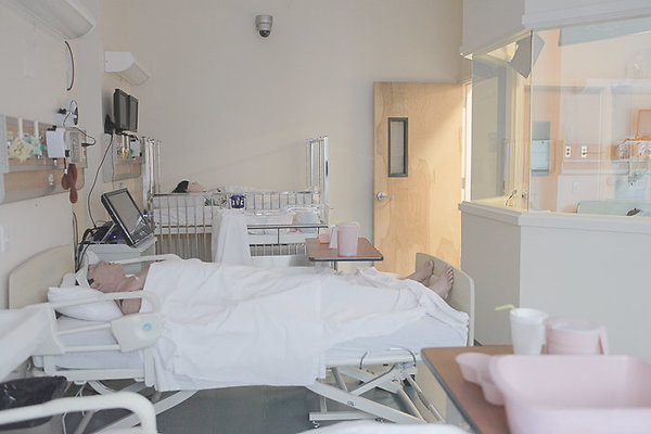 Kaimuki Chaminade NursingSchool-7