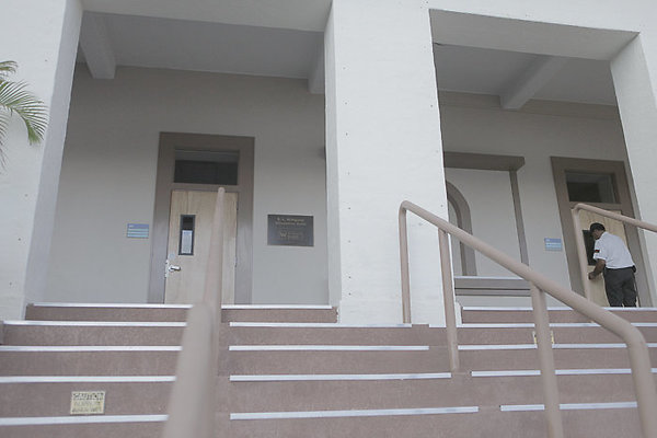 Kaimuki Chaminade NursingSchool-14