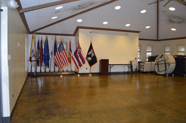 th th OVC INT DH 08-09   18 25 40 PM-4