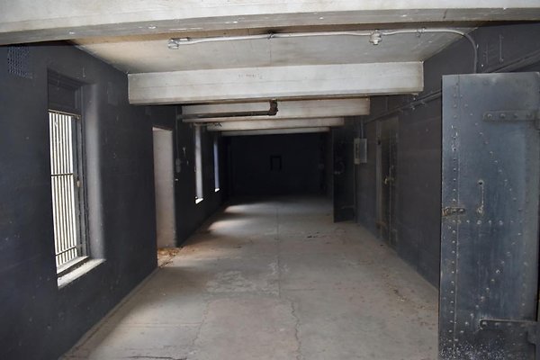 th New Battery 407    657