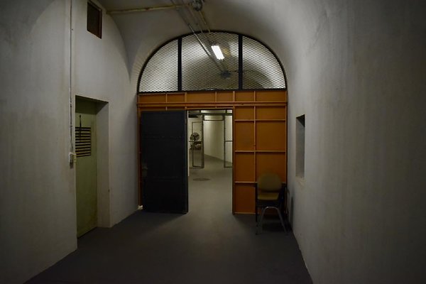 th New Battery 407    615