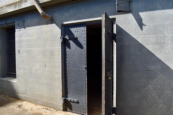 th New Battery 407    652