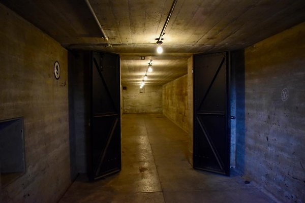 th New Battery 407    702