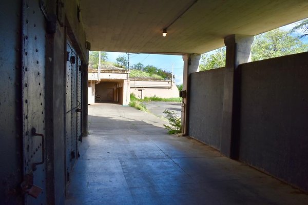 th New Battery 407    710