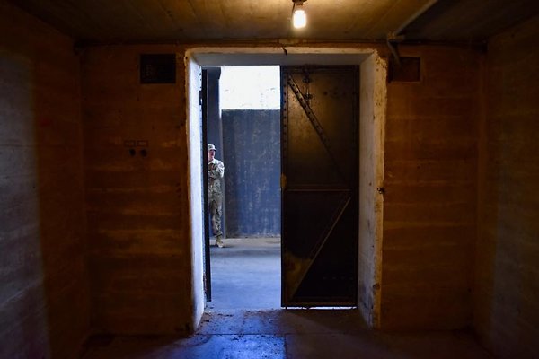 th New Battery 407    709