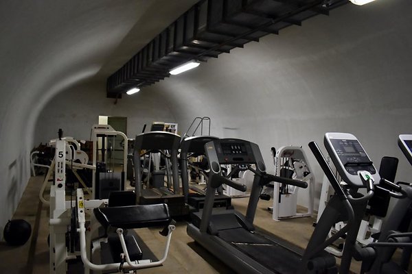 th New Battery 407    605