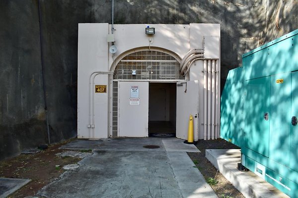 th New Battery 407    529