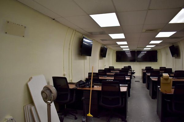 th New Battery 407    545