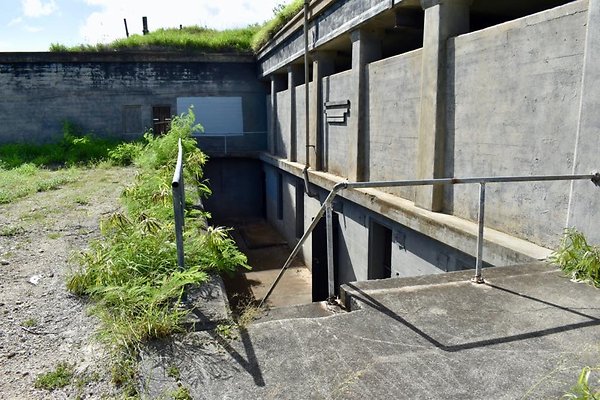 th New Battery 407    650