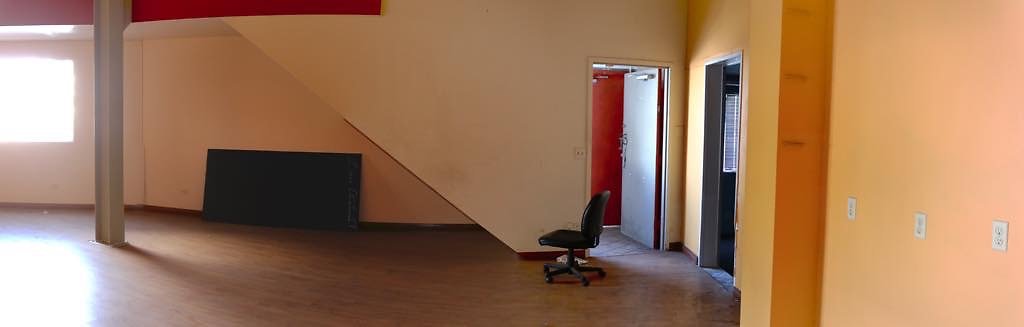 th 19 IMG 1st Floor Office2