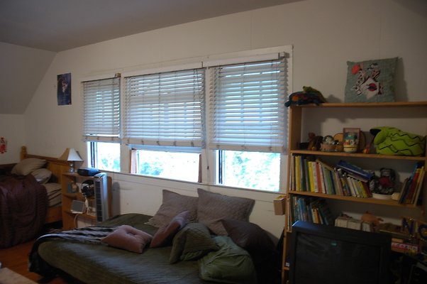 th 2211 Kamehameha Ave - Maya and Jack-114