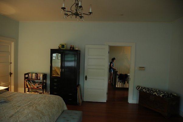 th 2211 Kamehameha Ave - Maya and Jack-101