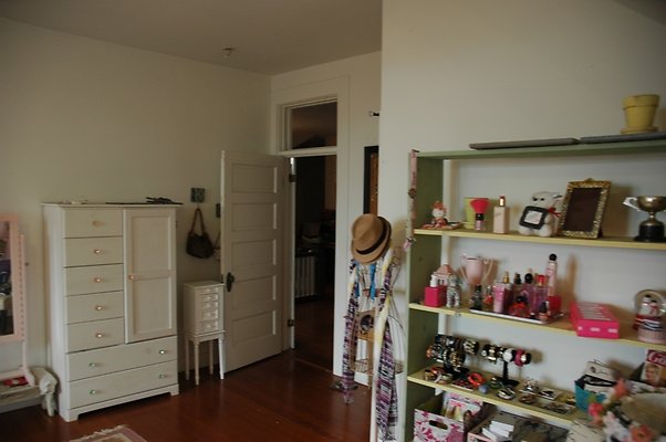 th 2211 Kamehameha Ave - Maya and Jack-90