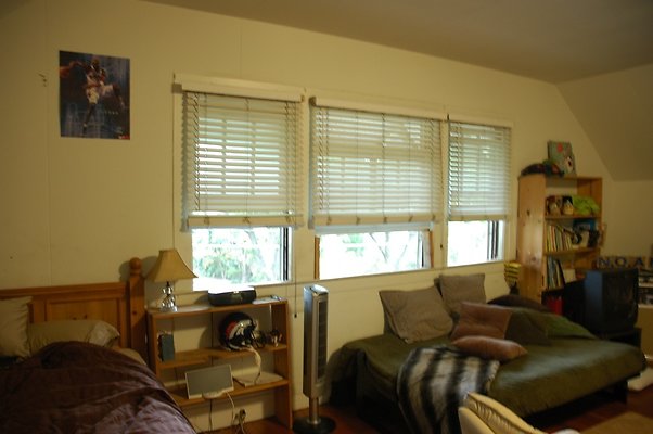 th 2211 Kamehameha Ave - Maya and Jack-109