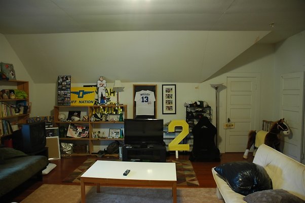 th 2211 Kamehameha Ave - Maya and Jack-110