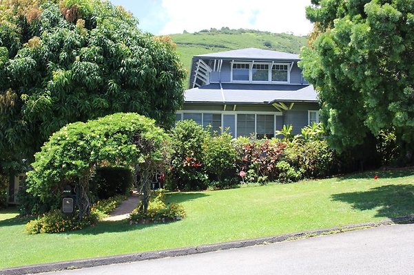 Manoa 2330 beckwith st Ruth.Hirohara 808.223.2106 Manoa 2330 beckwith st Ruth.Hirohara 808.223.2106