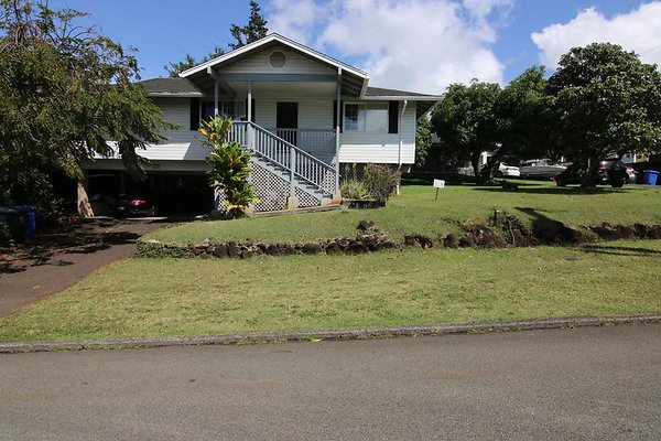 Manoa 2312 Armstrong St Robert Ogram 949.910.8020 Manoa 2312 Armstrong St Robert Ogram 949.910.8020