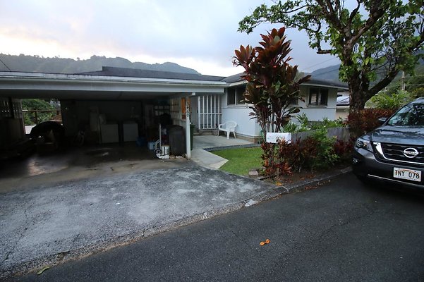 Manoa 3460 Alani Dr No Contact Yet Manoa 3460 Alani Dr No Contact Yet