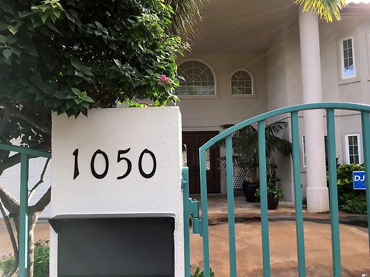 Kahala 1050 Koloa St NOT.INTERESTED 10.27.16 Kahala 1050 Koloa St NOT.INTERESTED 10.27.16