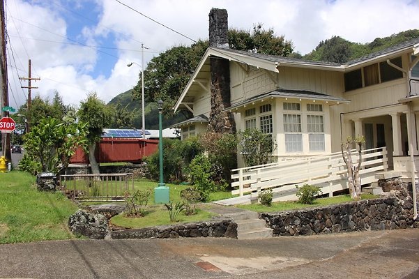 Nuuanu 2975 Park St NOT.INTERESTED.right.now Nuuanu 2975 Park St NOT.INTERESTED.right.now