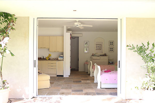 DH 3202NoellaDr Richard Erickson-21