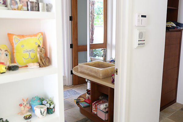 DH 3202NoellaDr Richard Erickson-24