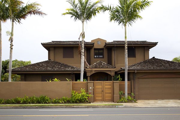 3939 Diamond Head Road 3939 Diamond Head Road