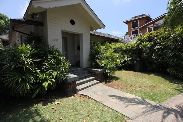 Diamond Head 3008 Kalakaua Ave Laurence 808 634 3686 Diamond Head 3008 Kalakaua Ave Laurence 808 634 3686