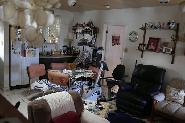 DH 3033MakiniSt (10 of 14) DH 3033MakiniSt (10 of 14)