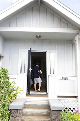 DH 3033 Makini St No Contact info DH 3033 Makini St No Contact info