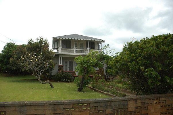 Kaimuki 839 10th Ave Kristin Lewis DEMOLISHED Kaimuki 839 10th Ave Kristin Lewis DEMOLISHED