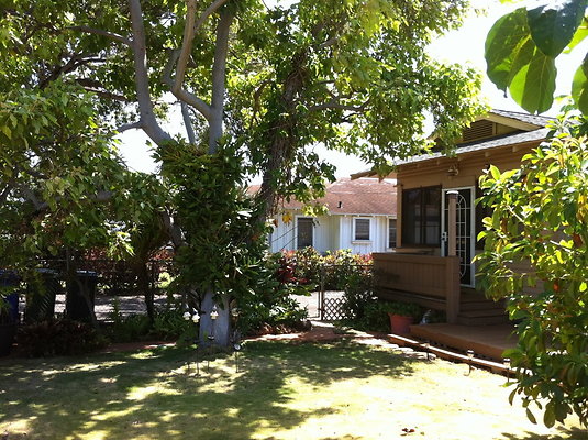 Kaimuki 828 10th Ave Paul and Maggie Hoe Kaimuki 828 10th Ave Paul and Maggie Hoe