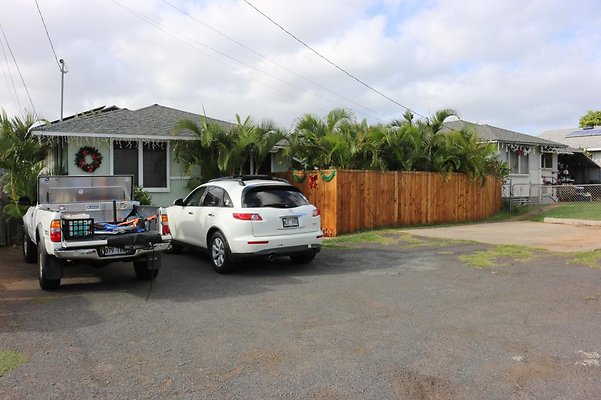 Kaimuki 624 10th Ave Jessica Shisferly 808.292.6126 Kaimuki 624 10th Ave Jessica Shisferly 808.292.6126