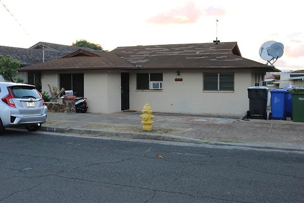 Kaimuki 550 11th Ave Alex.Sayegh 808.931.0707 Kaimuki 550 11th Ave Alex.Sayegh 808.931.0707