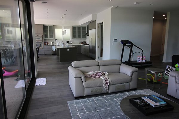 th IMG 1085 th IMG 1085