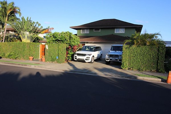 Kahala 4619 Moho St Chad Kobayashi 808.479.7714 Kahala 4619 Moho St Chad Kobayashi 808.479.7714