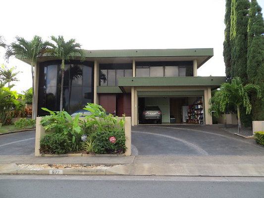 Kahala 672 Onaha St Tracy Jones 808.551.1756 Kahala 672 Onaha St Tracy Jones 808.551.1756