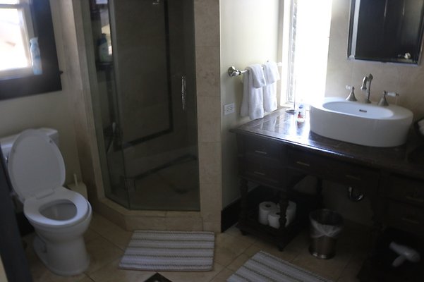 th IMG 2050 th IMG 2050