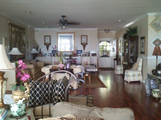 Amy East Oahu (51) Amy East Oahu (51)