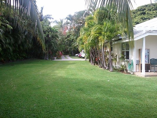 Amy East Oahu (48) Amy East Oahu (48)