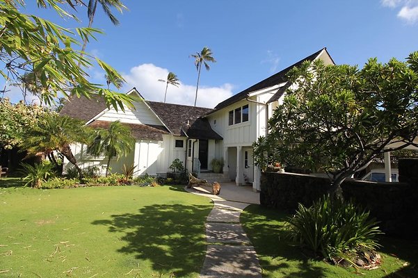 Kahala 4585 Aukai Ave Ann 808 895 3132 Kahala 4585 Aukai Ave Ann 808 895 3132