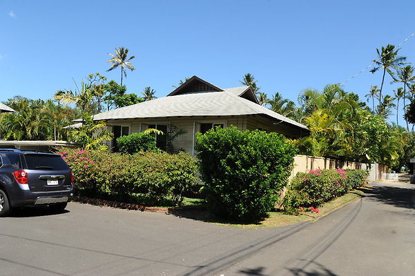 Kahala 4711A Kahala Ave BA133B Farrell