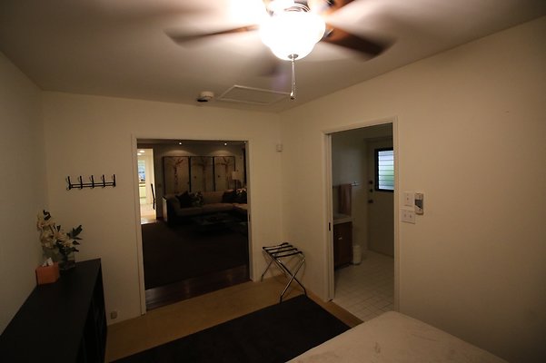 th IMG 1028 th IMG 1028