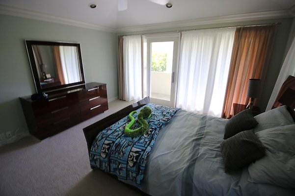 th IMG 3306 th IMG 3306