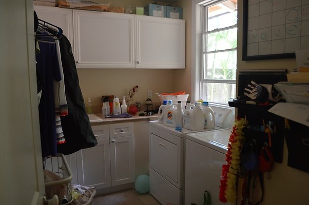 th DSC 084c th DSC 084c