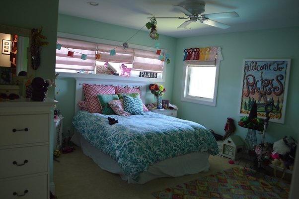 th DSC 021b th DSC 021b