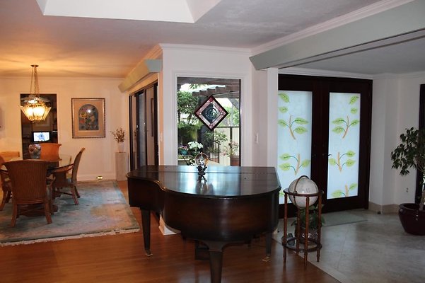 th IMG 2408 th IMG 2408