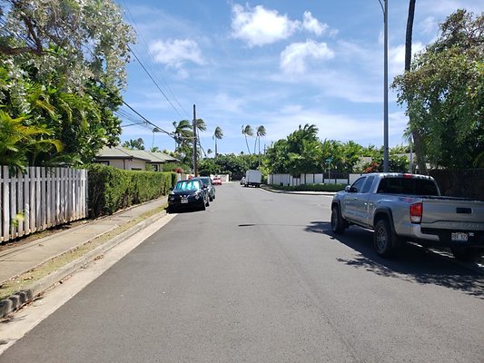 Kahala 950 Makaiwa St Owner is Alan Liason - Marilyn Kiner Home