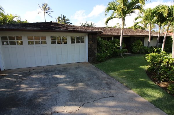 Kahala 4718 Kolohala Christina 917 378 4617