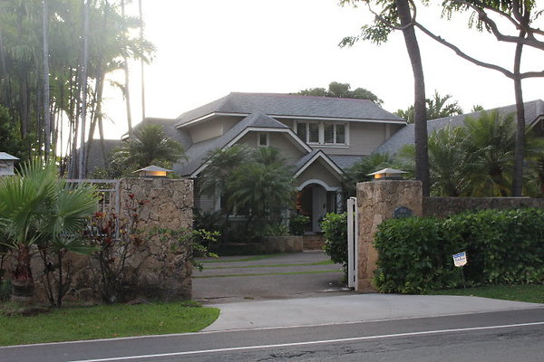 Kahala 944 Kealaolu St Dick Tomey 408.595.5713